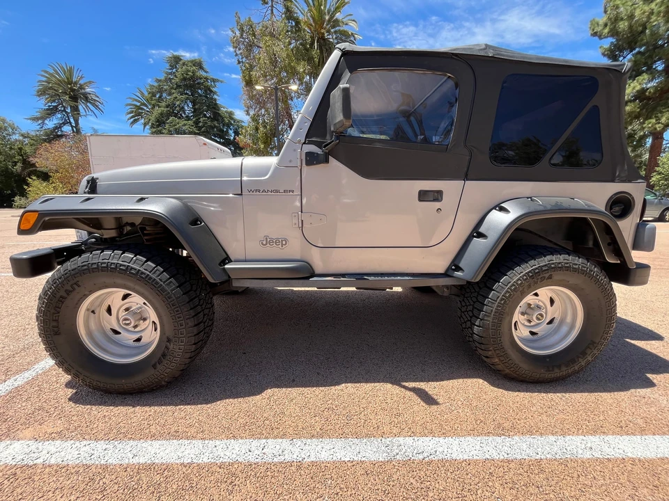 2001 Jeep TJ Wrangler - Image 6 of 31