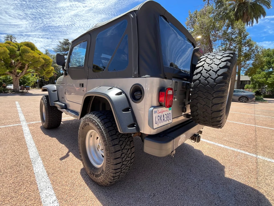 2001 Jeep TJ Wrangler - Image 8 of 31
