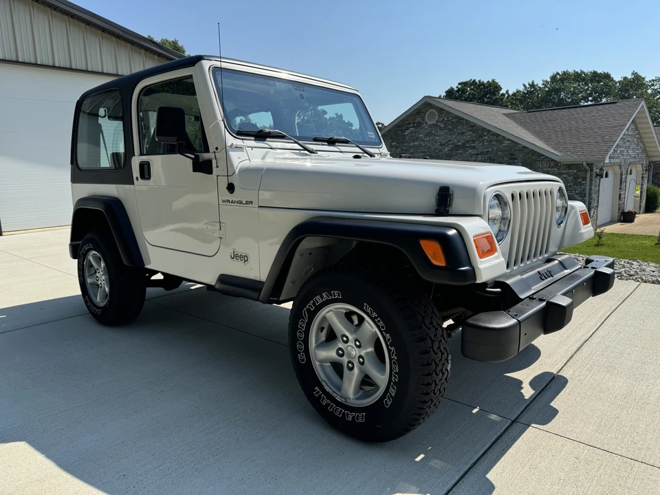 2001 Jeep TJ Wrangler - Image 12 of 31