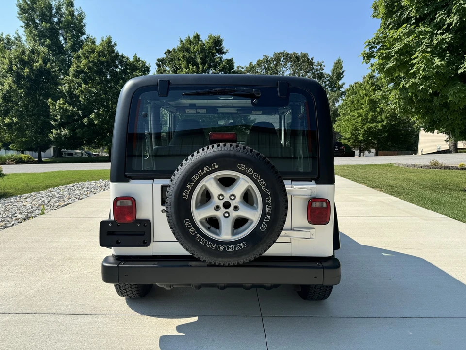 2001 Jeep TJ Wrangler - Image 8 of 31