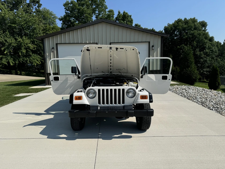 2001 Jeep TJ Wrangler - Image 16 of 31
