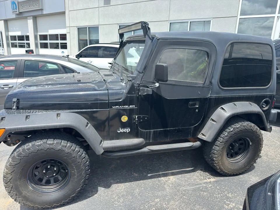 2001 Jeep TJ Wrangler - Image 2 of 20