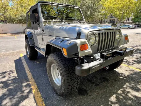 2001 Jeep Wrangler SE Sport Utility 2D