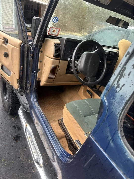 2001 Jeep TJ Wrangler - Image 6 of 6