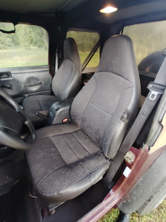 2001 Jeep TJ Wrangler - Image 10 of 10