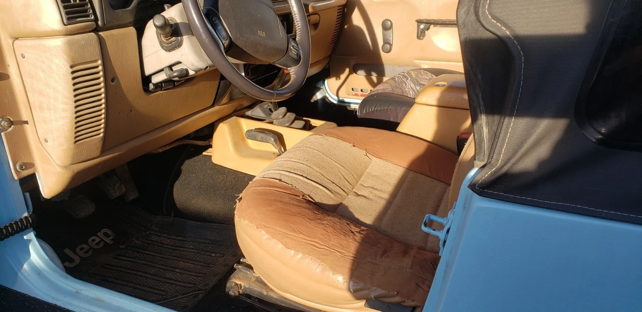 2001 Jeep TJ Wrangler - Image 6 of 12