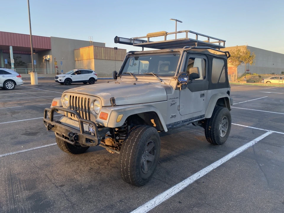 2001 Jeep TJ Wrangler - Image 2 of 15