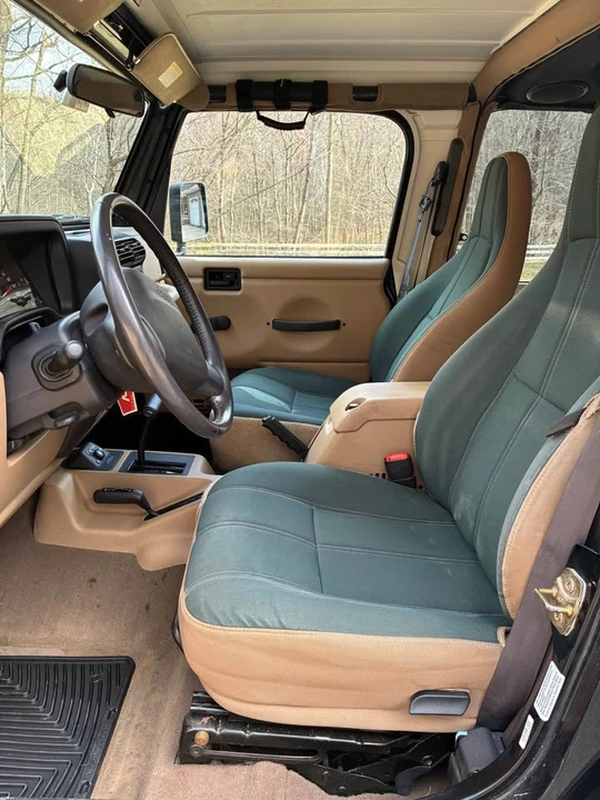 2001 Jeep TJ Wrangler - Image 5 of 10