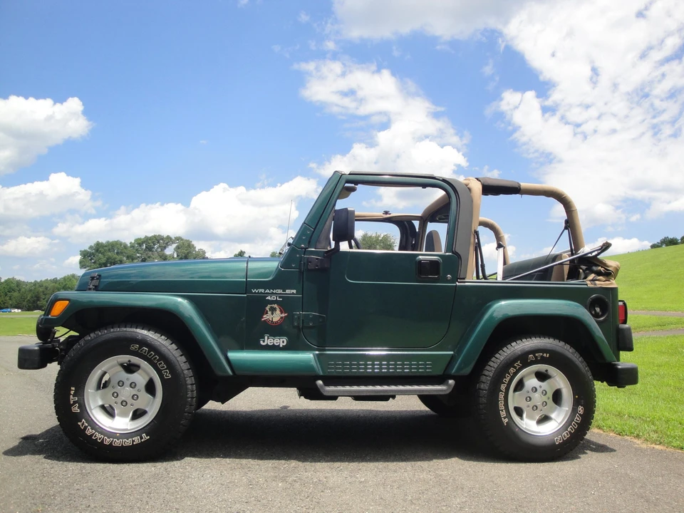 2001 Jeep TJ Wrangler - Image 10 of 31
