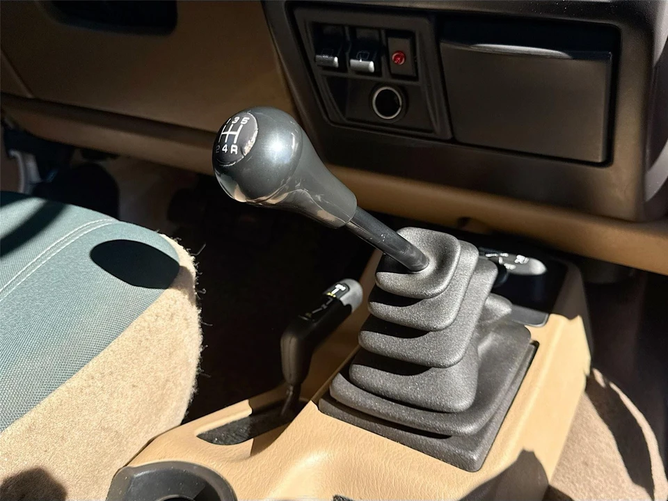 2001 Jeep TJ Wrangler - Image 13 of 15