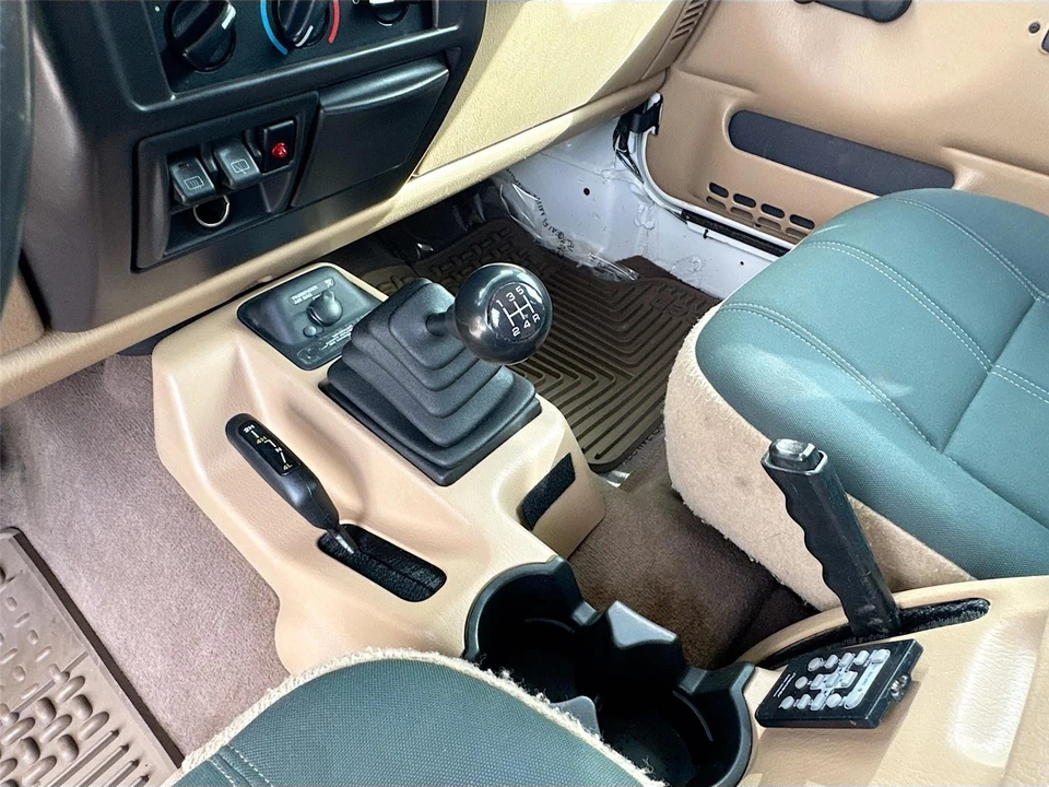 2001 Jeep TJ Wrangler - Image 14 of 21