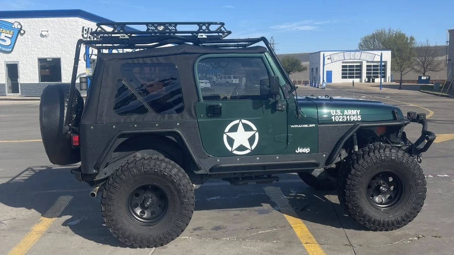 2001 Jeep TJ Wrangler - Image 2 of 16