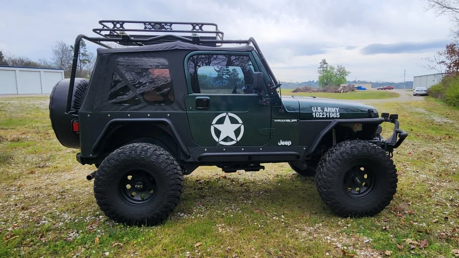 2001 Jeep TJ Wrangler - Image 2 of 28