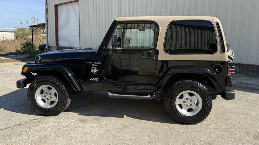 2001 Jeep TJ Wrangler - Image 2 of 13