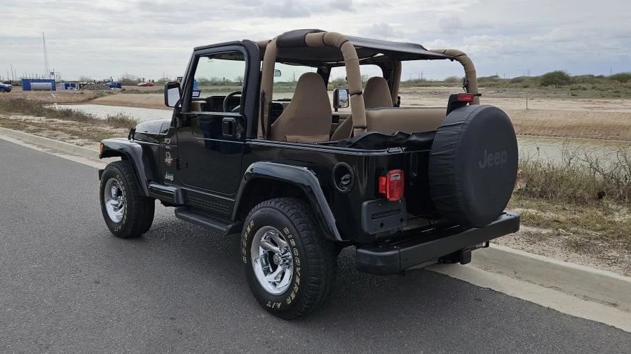 2001 Jeep TJ Wrangler - Image 5 of 23