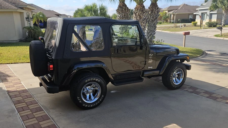2001 Jeep TJ Wrangler - Image 10 of 23