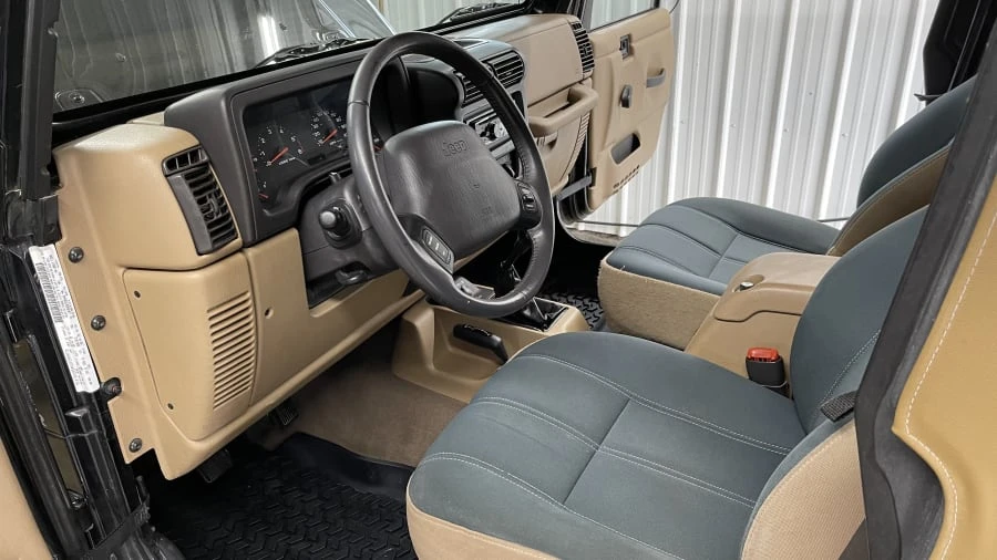 2001 Jeep TJ Wrangler - Image 3 of 8