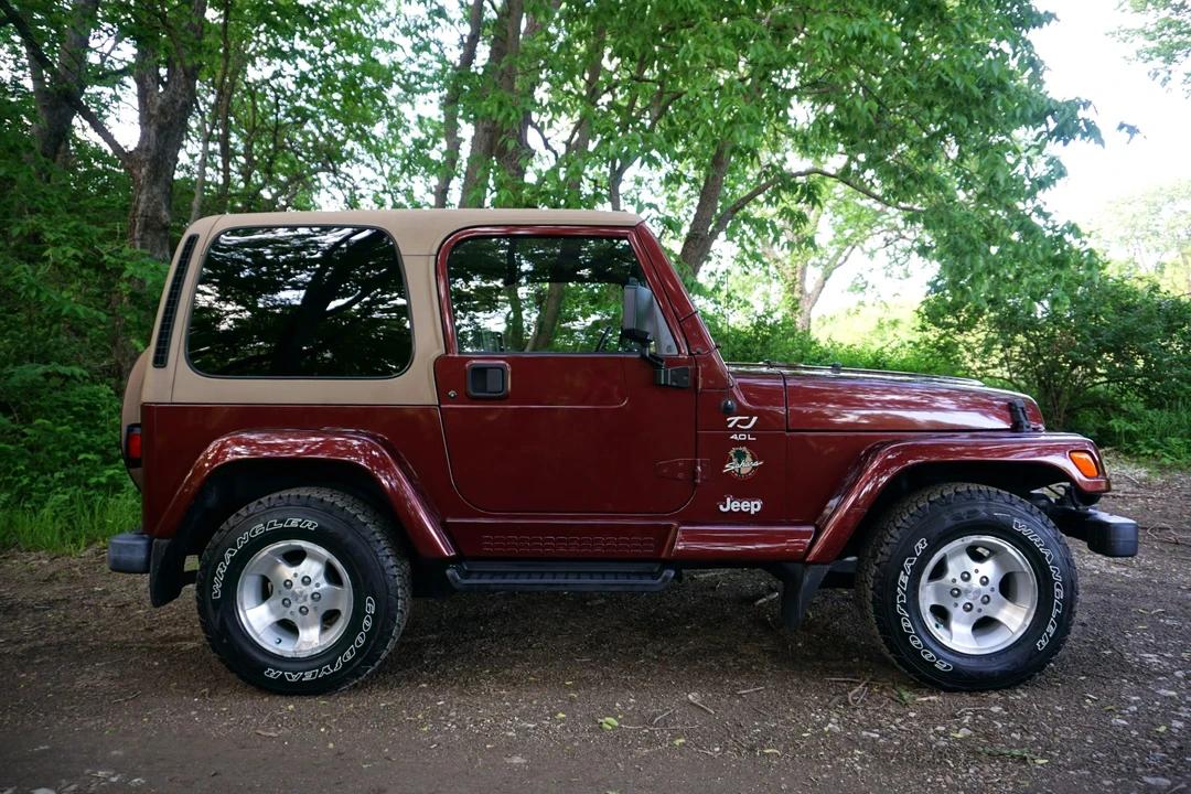 2001 Jeep TJ Wrangler - Image 14 of 31