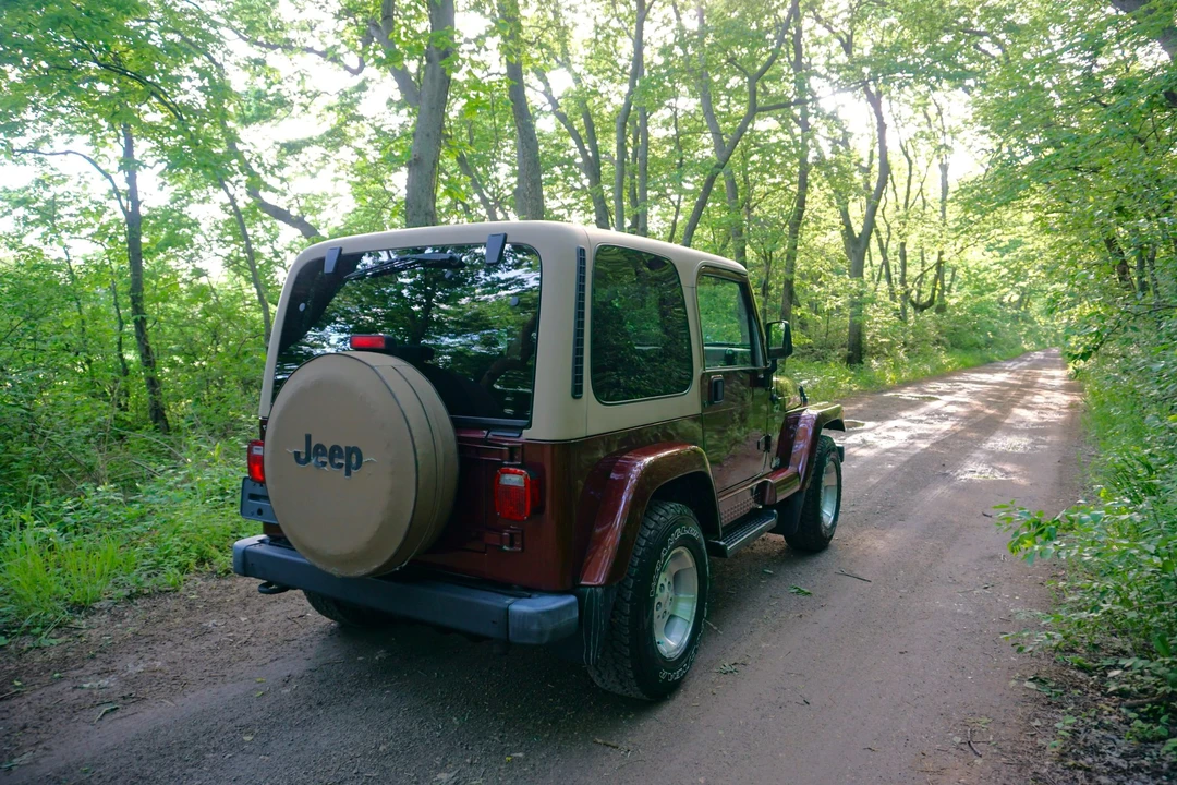2001 Jeep TJ Wrangler - Image 11 of 31