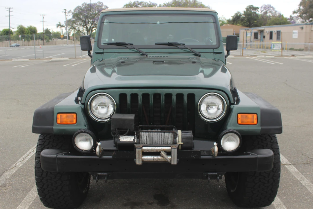2001 Jeep TJ Wrangler - Image 2 of 31