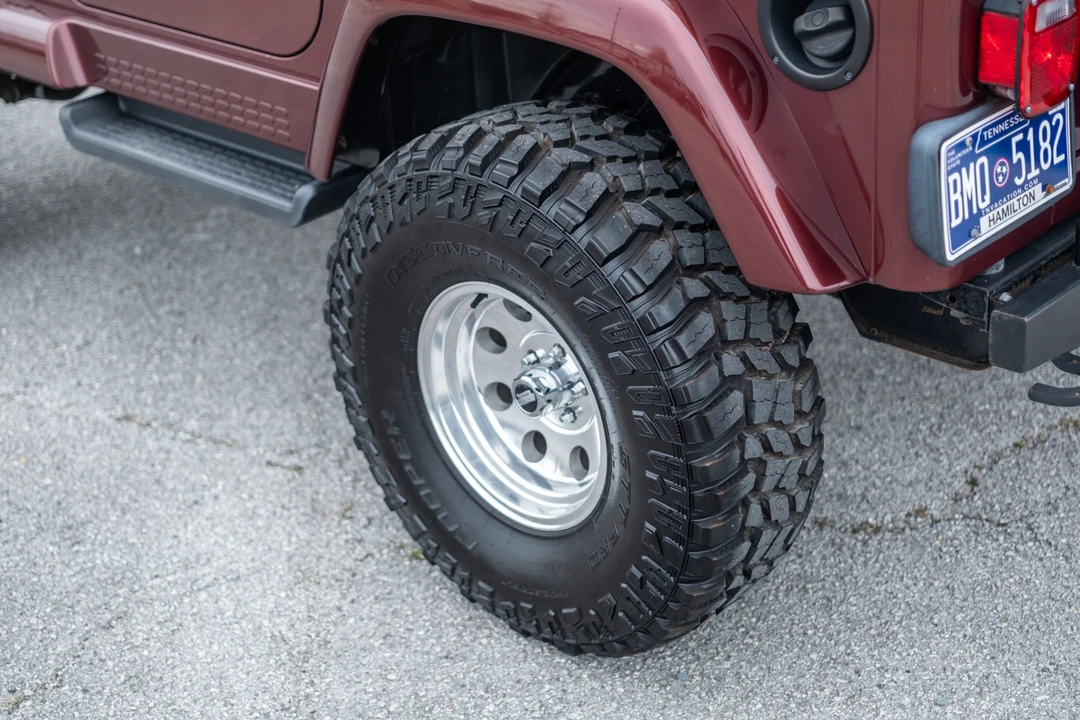 2001 Jeep TJ Wrangler - Image 28 of 31
