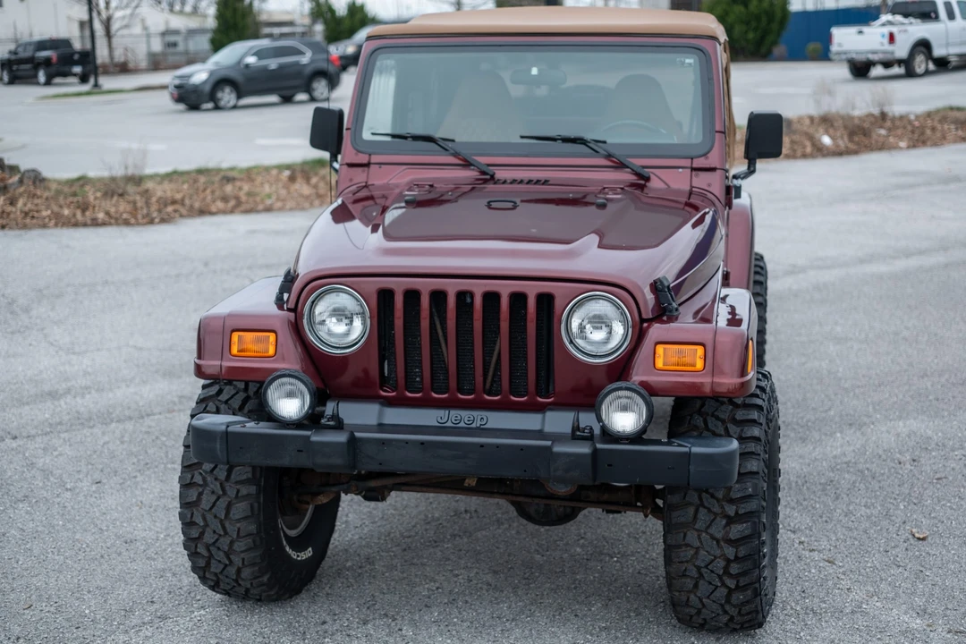 2001 Jeep TJ Wrangler - Image 2 of 31