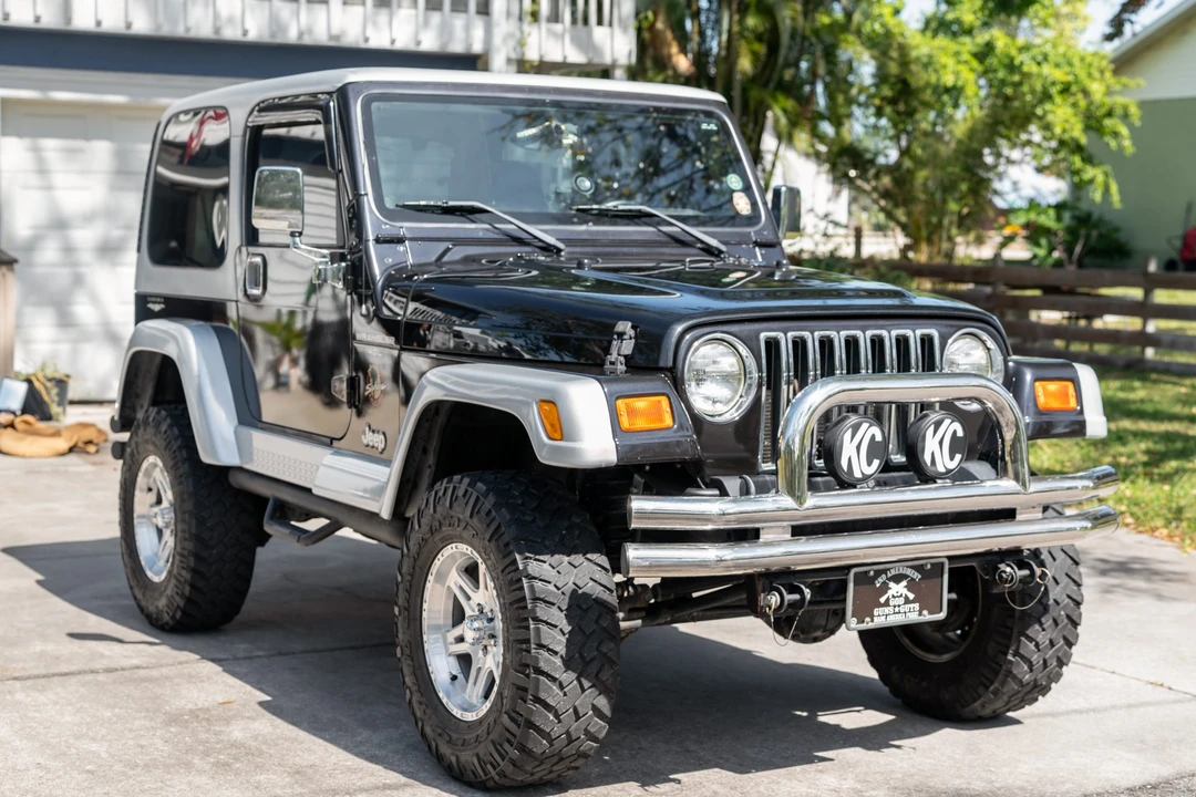 2001 Jeep TJ Wrangler - Image 9 of 31