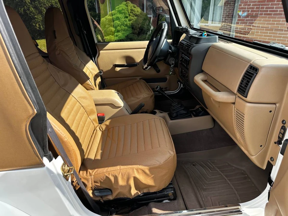 2001 Jeep TJ Wrangler - Image 11 of 12
