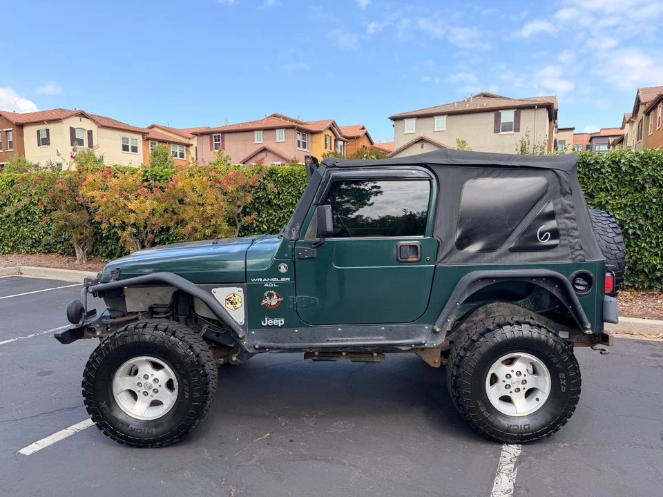 2001 Jeep TJ Wrangler - Image 2 of 17