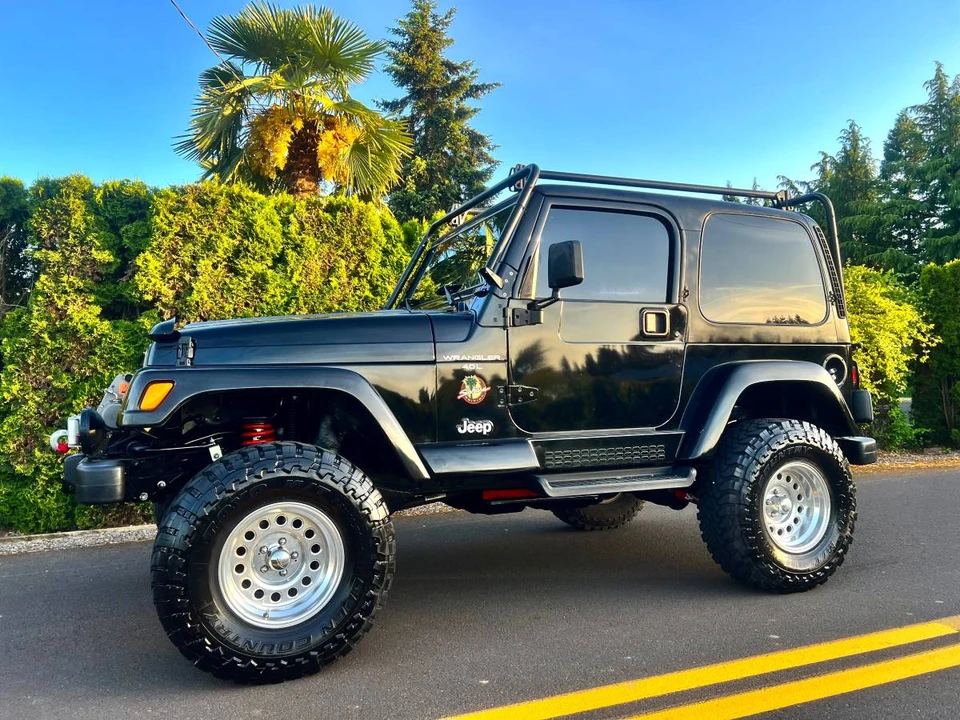 2001 Jeep TJ Wrangler - Image 2 of 21