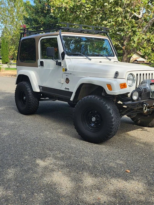 2001 Jeep TJ Wrangler - Image 2 of 5