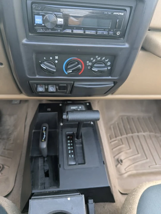 2001 Jeep TJ Wrangler - Image 16 of 18