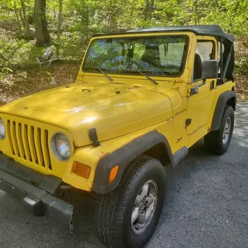 2001 Jeep Wrangler Sahara Sport Utility 2D