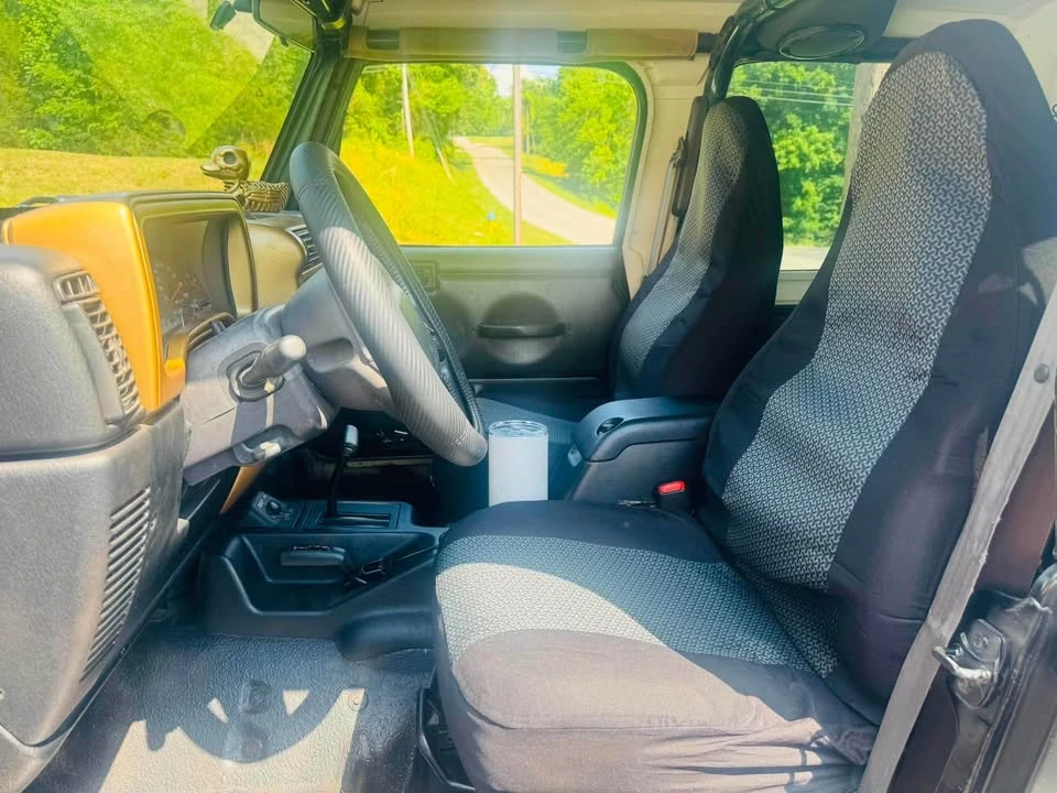 2001 Jeep TJ Wrangler - Image 11 of 15