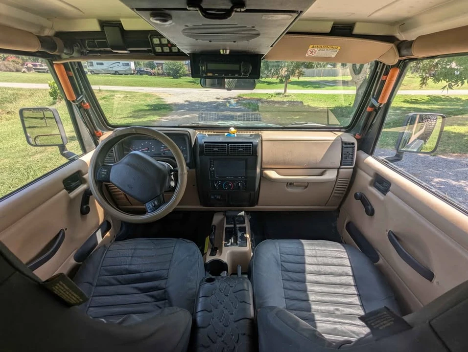2001 Jeep TJ Wrangler - Image 10 of 15