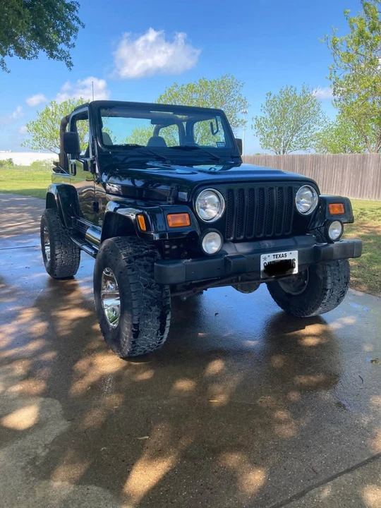 2001 Jeep TJ Wrangler - Image 2 of 9