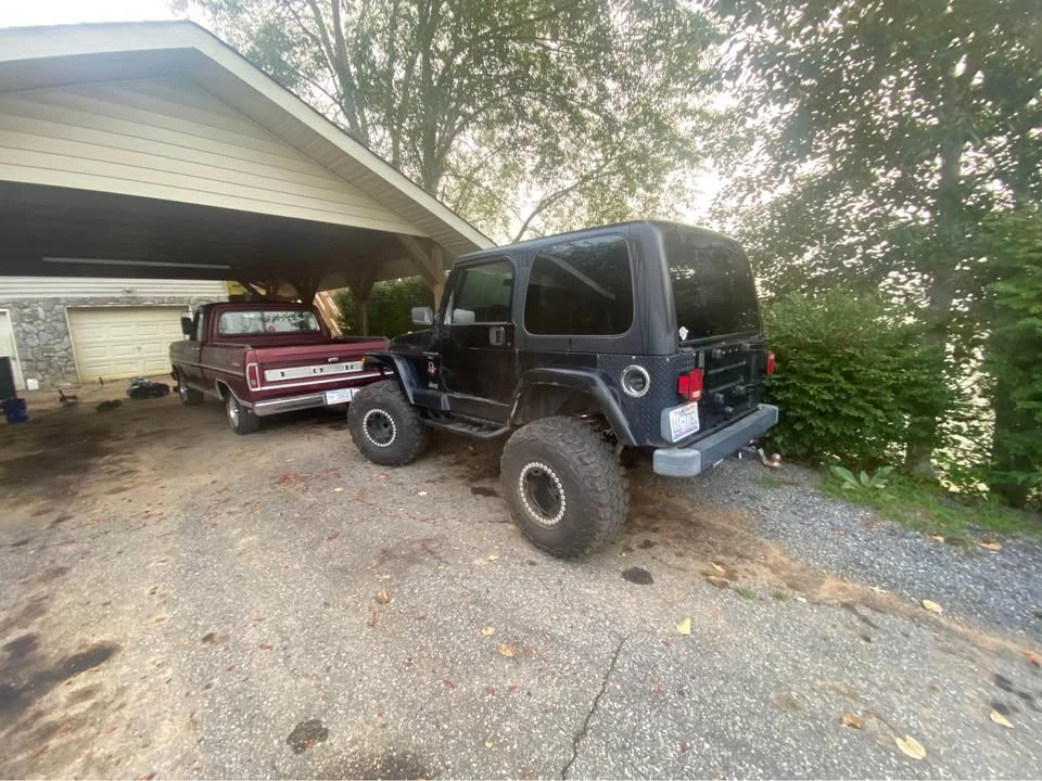 2001 Jeep TJ Wrangler - Image 2 of 4