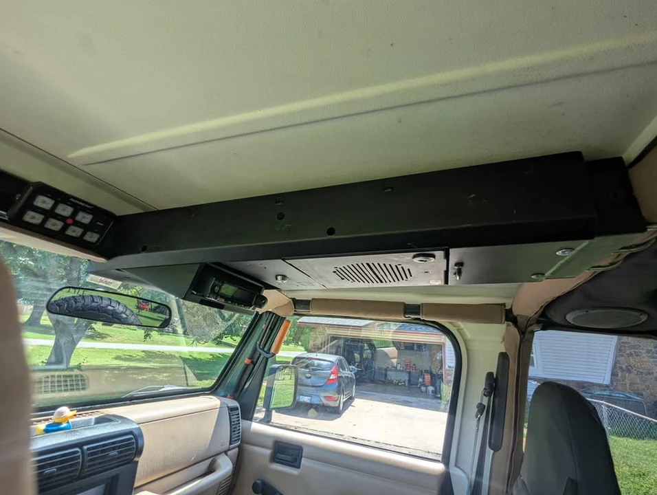2001 Jeep TJ Wrangler - Image 11 of 15