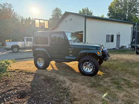 2001 Jeep Wrangler Sahara Sport Utility 2D