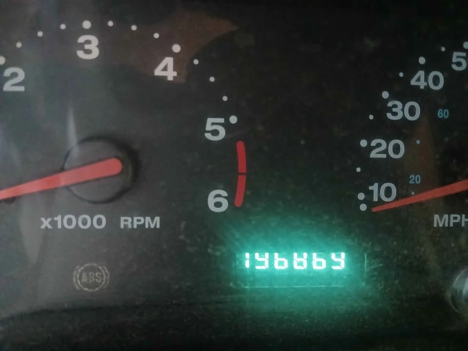 2001 Jeep TJ Wrangler - Image 6 of 15