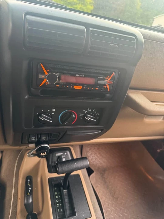2001 Jeep TJ Wrangler - Image 12 of 16