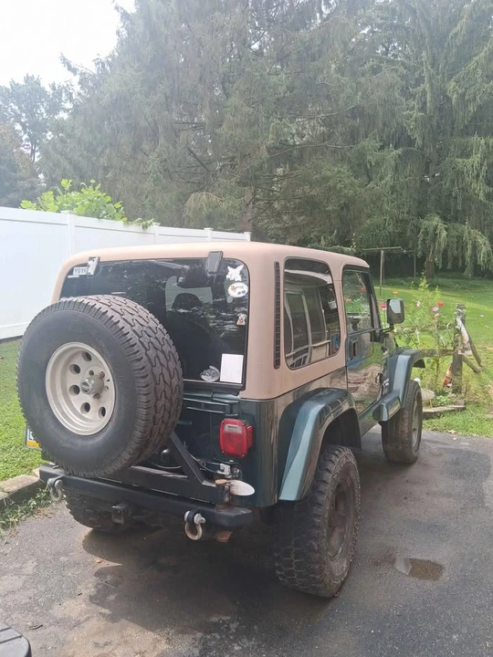 2001 Jeep TJ Wrangler - Image 2 of 8