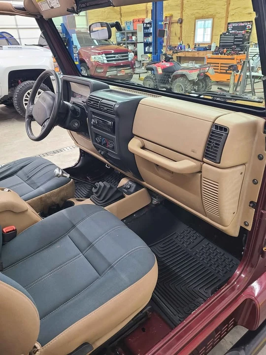2001 Jeep TJ Wrangler - Image 10 of 20