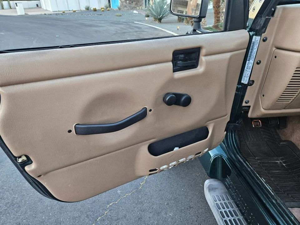 2001 Jeep TJ Wrangler - Image 15 of 24