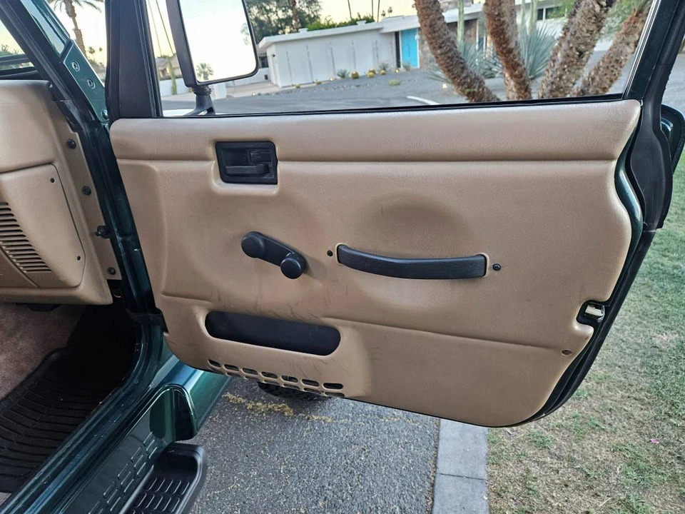 2001 Jeep TJ Wrangler - Image 12 of 24