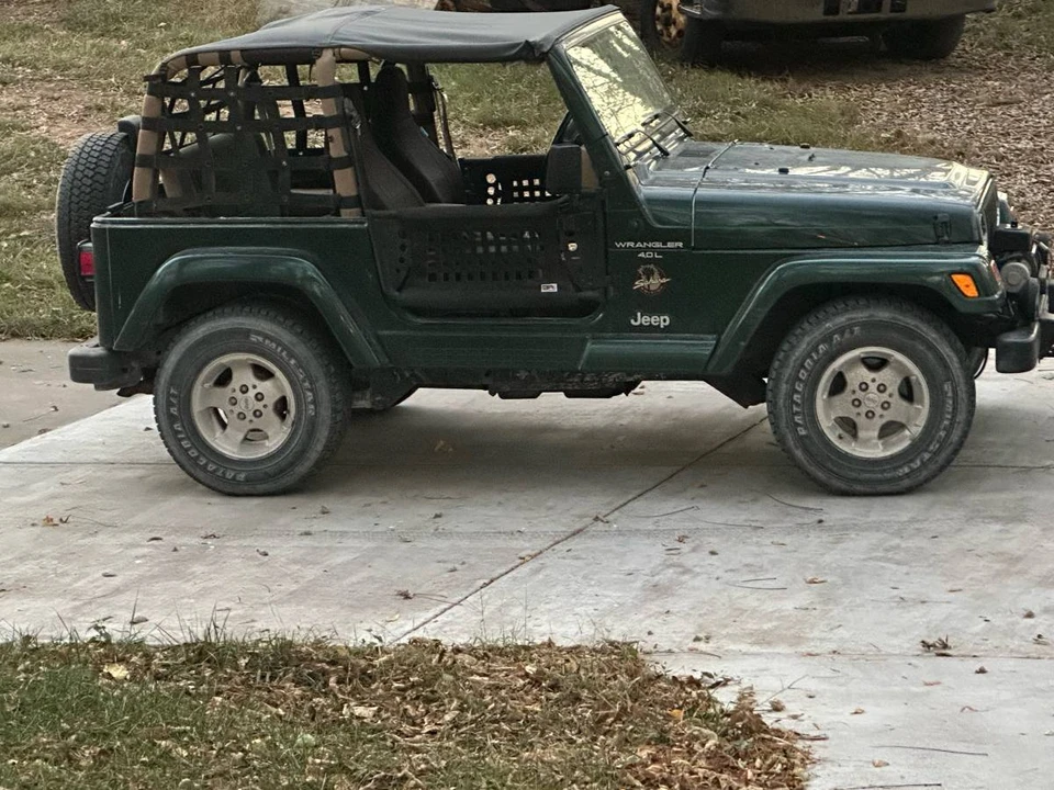 2001 Jeep TJ Wrangler - Image 6 of 10