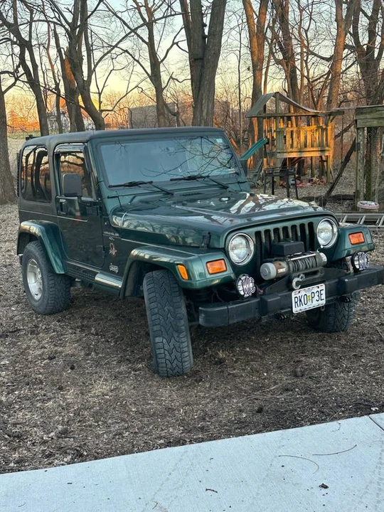 2001 Jeep TJ Wrangler - Image 3 of 10