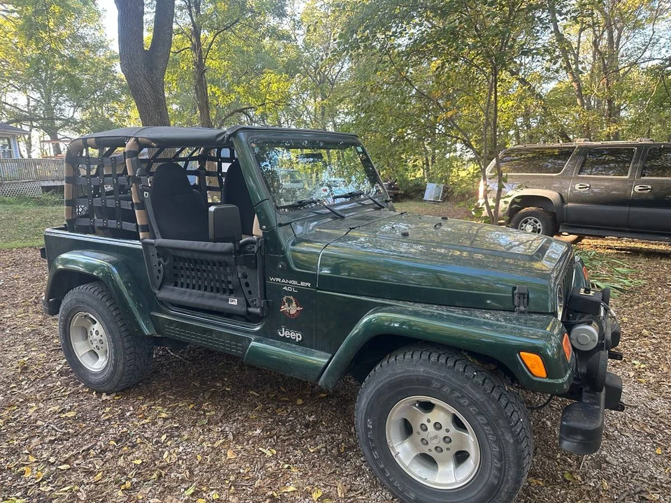 2001 Jeep TJ Wrangler - Image 9 of 10