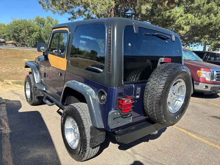 2001 Jeep TJ Wrangler - Image 6 of 8