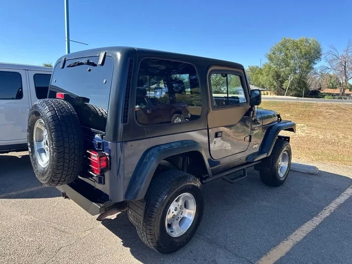 2001 Jeep TJ Wrangler - Image 4 of 8